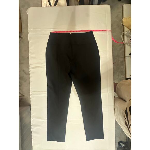 Cabi Black Side-Zip Slim Stretch Pants - Size 6 - Picture 6 of 8